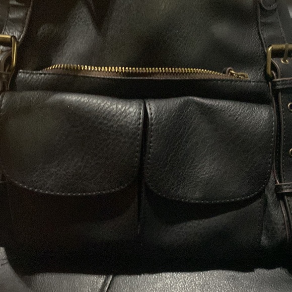 VR NYC Satchel bought at Target - Picture 2 of 5